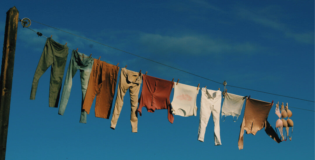 Lessive pour Peau Sensible : Le Guide Complet pour Laver son Linge sans Irritation